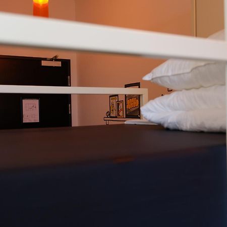 Hostel & Bar De Basis Zwolle  Zewnętrze zdjęcie