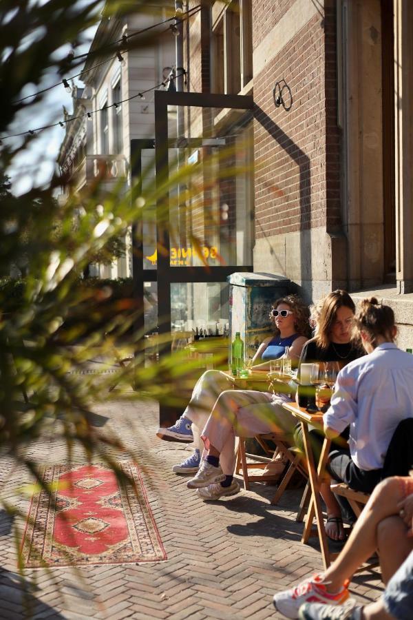 Hostel & Bar De Basis Zwolle  Zewnętrze zdjęcie