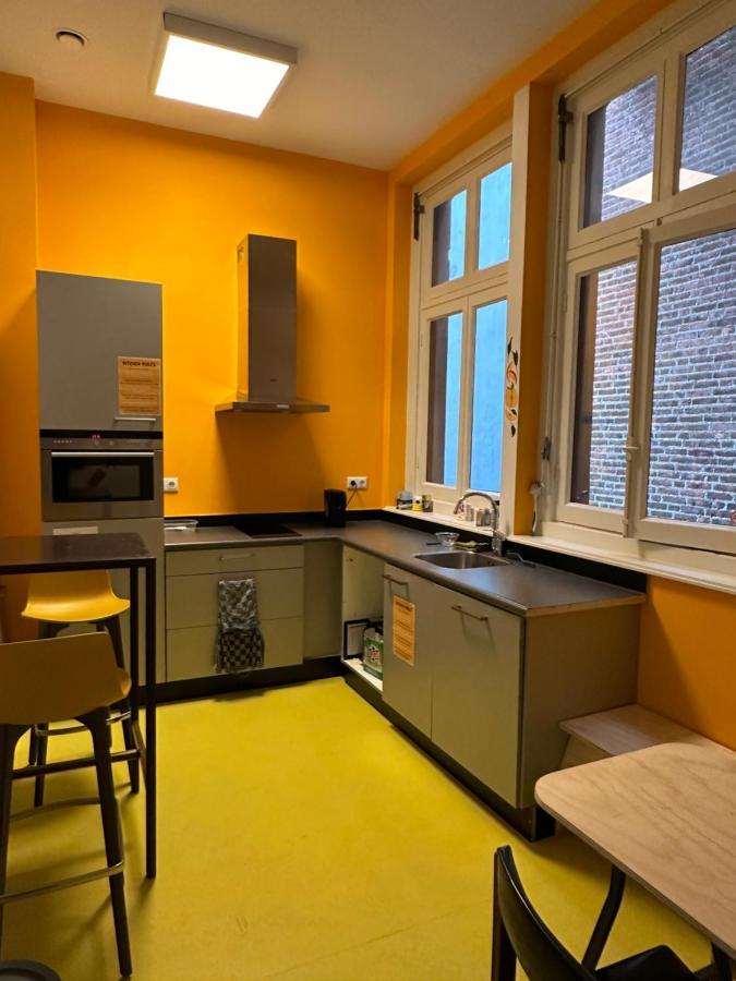 Hostel & Bar De Basis Zwolle  Zewnętrze zdjęcie