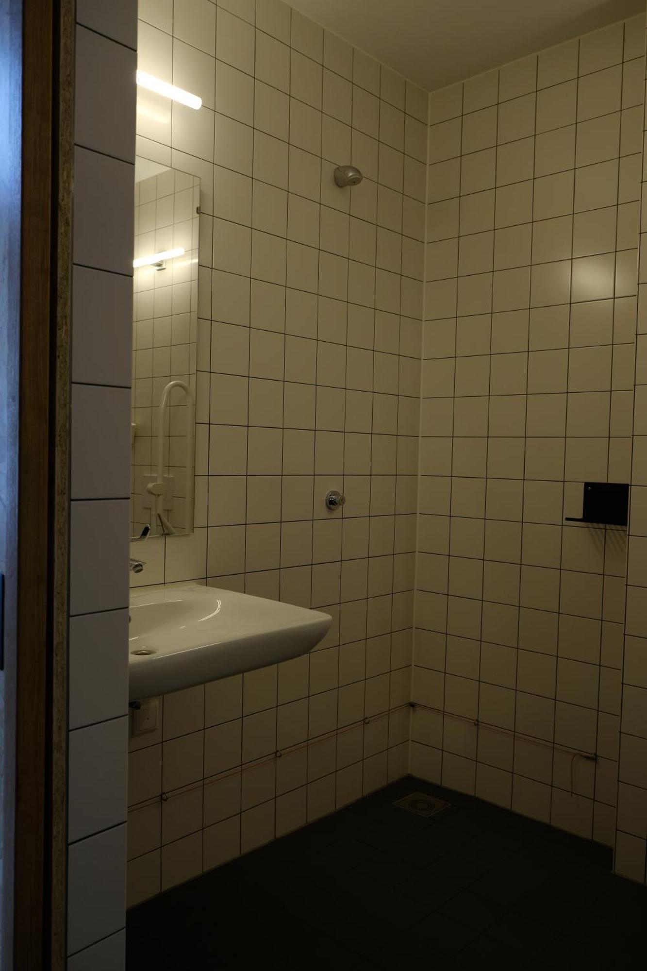 Hostel & Bar De Basis Zwolle  Zewnętrze zdjęcie